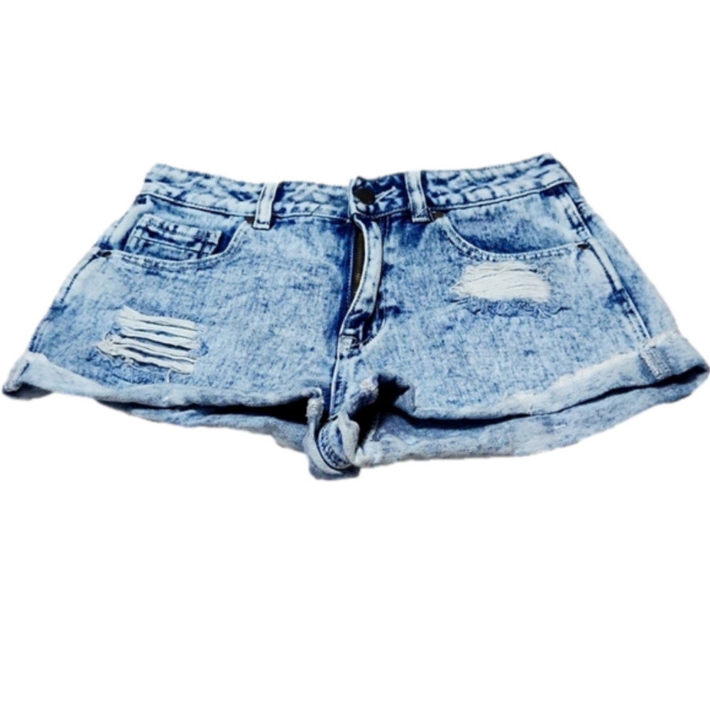 ♡Kendall and Kylie shorts sz. 26